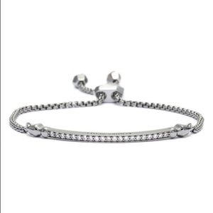 Kendra Scott Ott bracelet in hematite NWOT